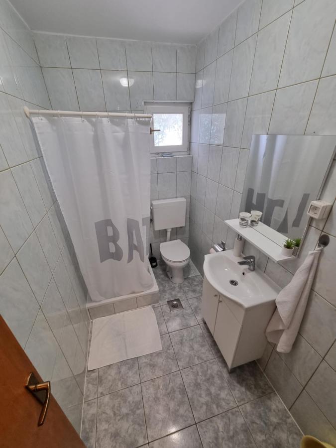 Apartments Lili Biograd Na Moru Extérieur photo