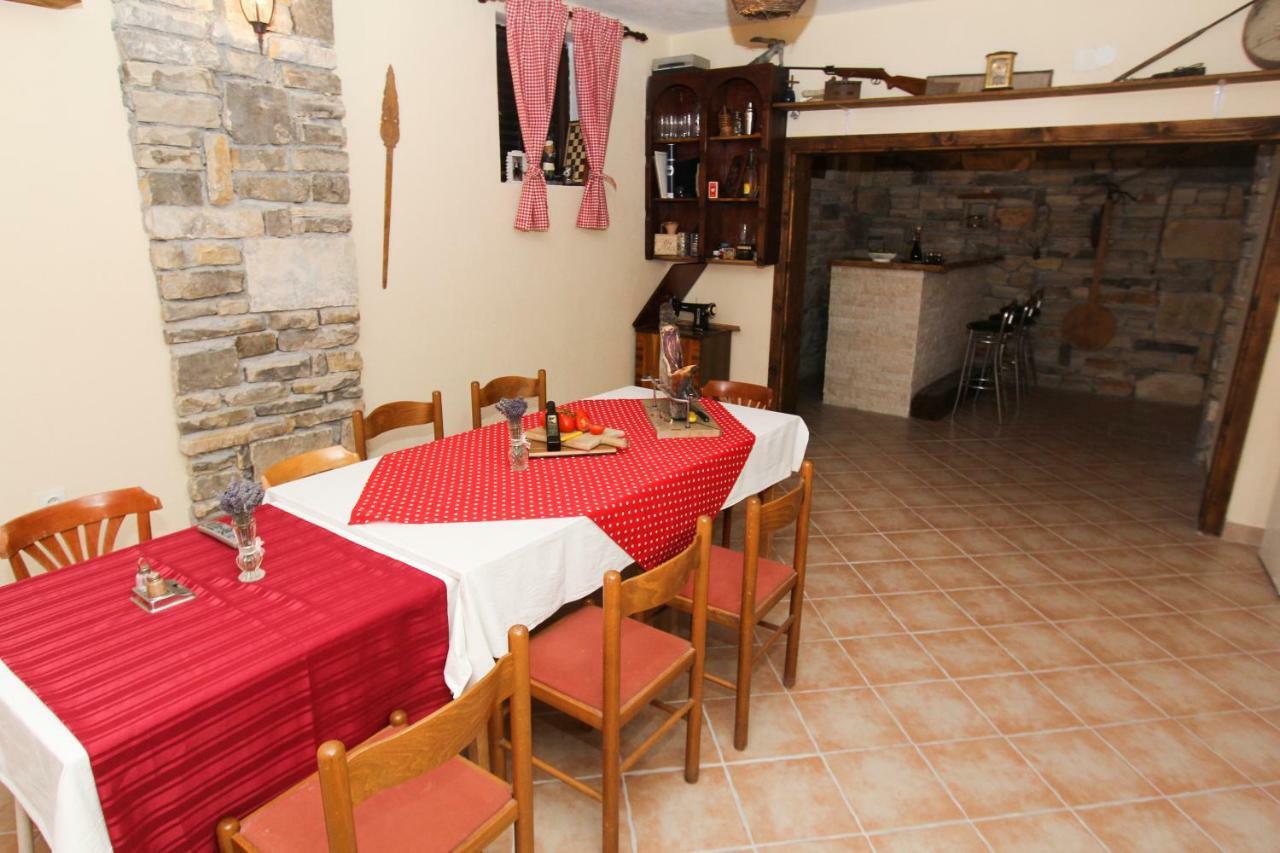 Apartments Lili Biograd Na Moru Extérieur photo